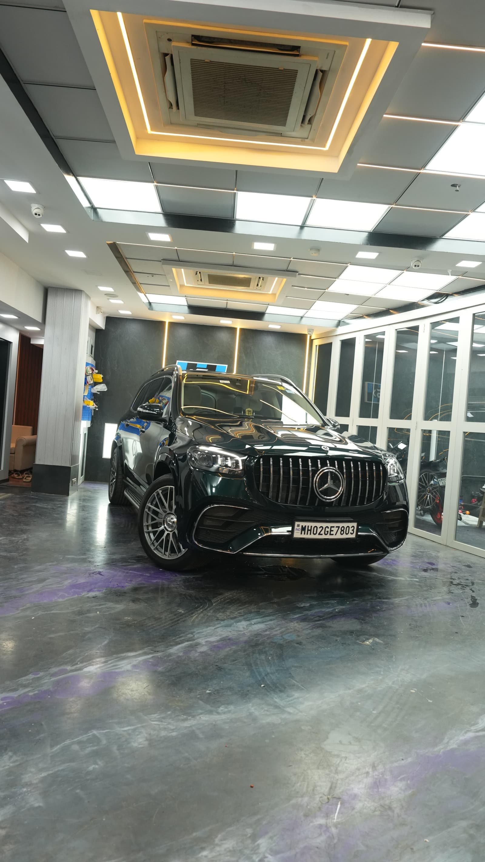 Deep gloss finish on a Mercedes-AMG SUV after ceramic coating at Carsuit Mumbai